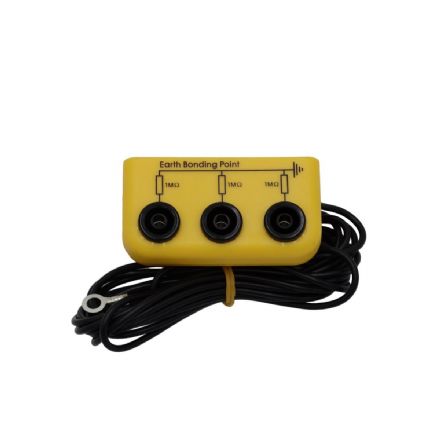 Under Table Grounding Terminal (3 x Banana)
